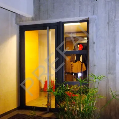 Portes d'entrée PVC, bois et mixtes