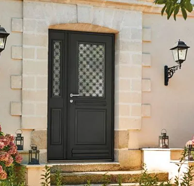Portes d'entrée PVC, bois et mixtes